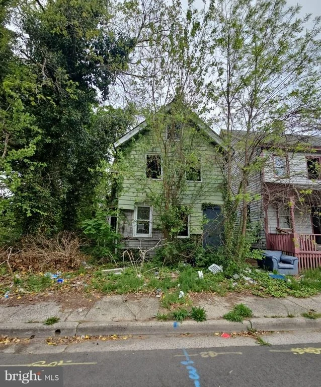 Photo of 35 EAKIN STREET