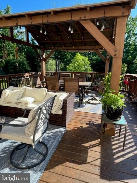 Photo of 881 SHADOWS DRIVE