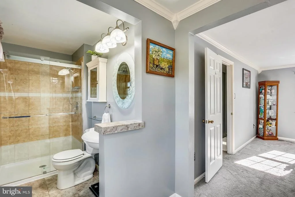 Photo of 915 POINTER RIDGE DRIVE