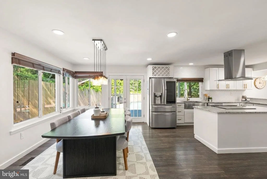 Photo of 7807 MULBERRY BOTTOM LANE