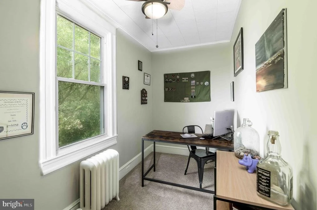 Photo of 1823 MAYFIELD AVENUE