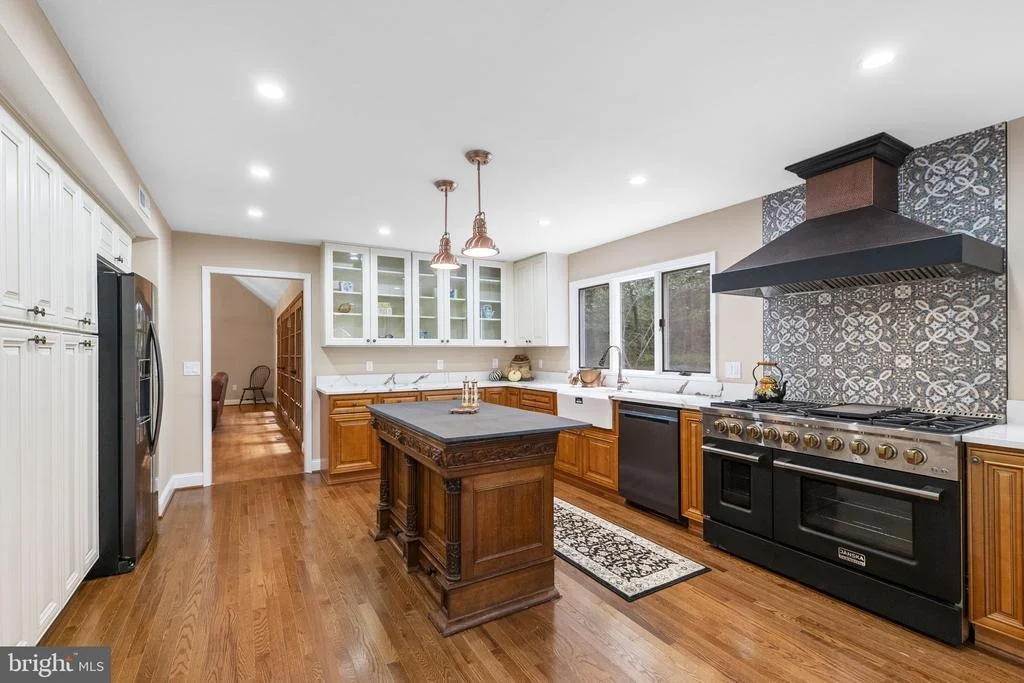 Photo of 16112 BARNESVILLE ROAD