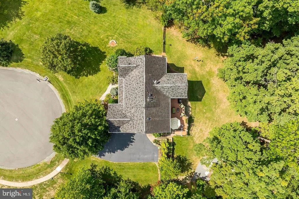 Photo of 5749 YEWING WAY