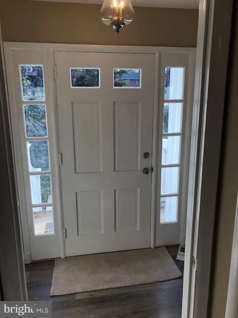 Photo of 18816 MUNCASTER ROAD