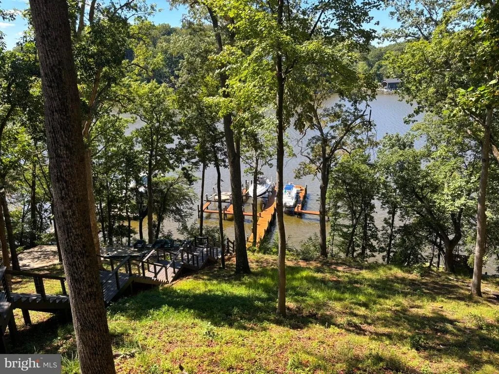 Photo of 778 BON HAVEN DRIVE