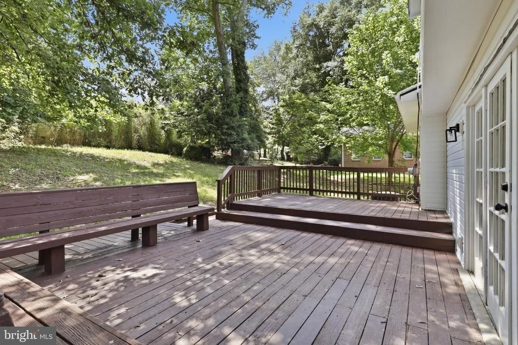 Photo of 716 CALVERT LANE