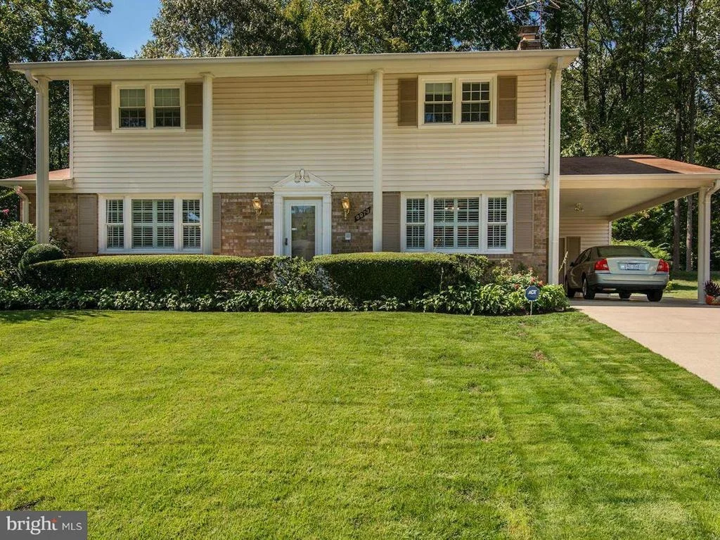 Photo of 6973 CONSERVATION DRIVE