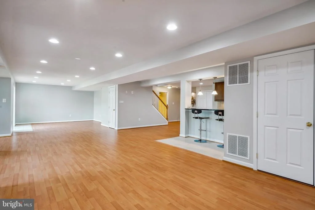 Photo of 18303 THUNDERCLOUD ROAD