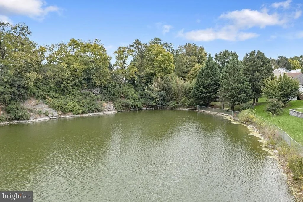 Photo of 236 LAKE COVENTRY DRIVE