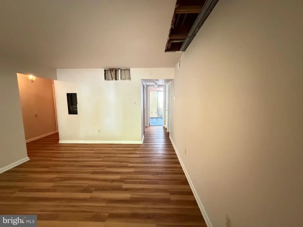 Photo of Unit 12CA at 2403 NORMANDY SQUARE PLACE
