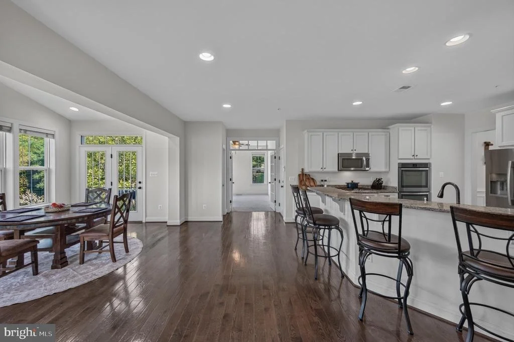 Photo of 1315 VOLUNTEER DRIVE