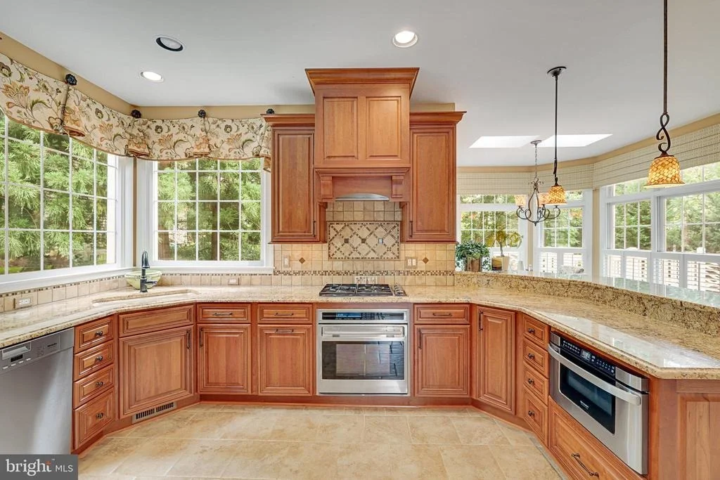 Photo of 12702 POND CREST LANE