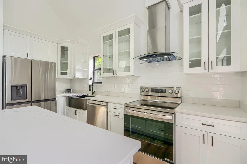 Photo of 1412 ELLIS ROAD