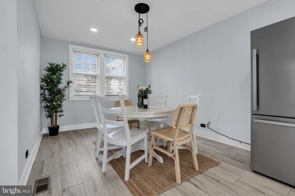 Photo of 116 HOUGH STREET