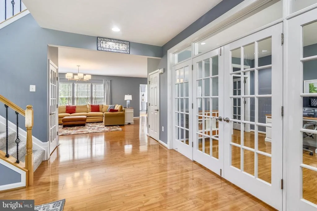 Photo of 25853 SPRING FARM CIRCLE