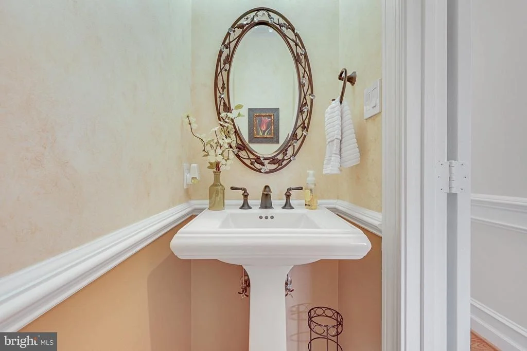 Photo of 12702 POND CREST LANE