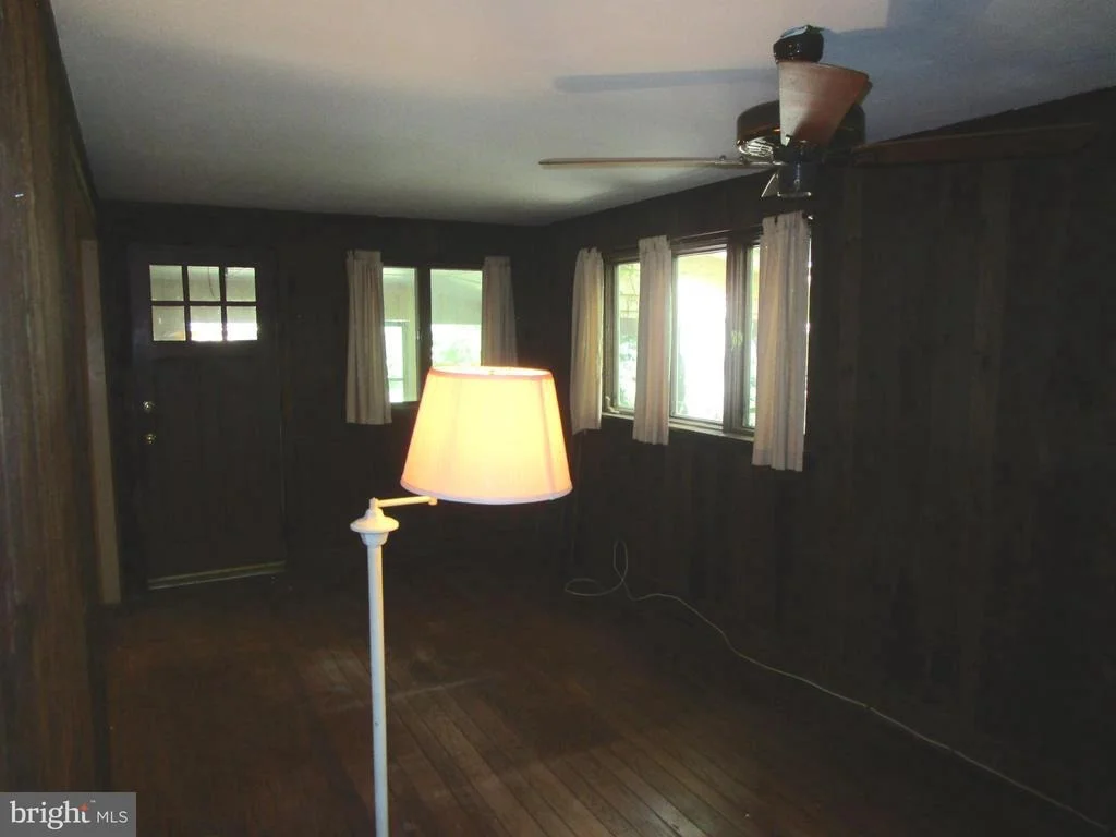Photo of 40 W FAIRWAY CIRCLE