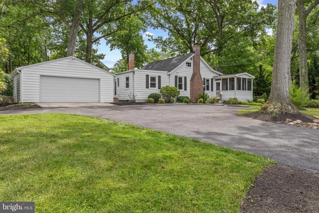 Photo of 13777 NOTLEY ROAD