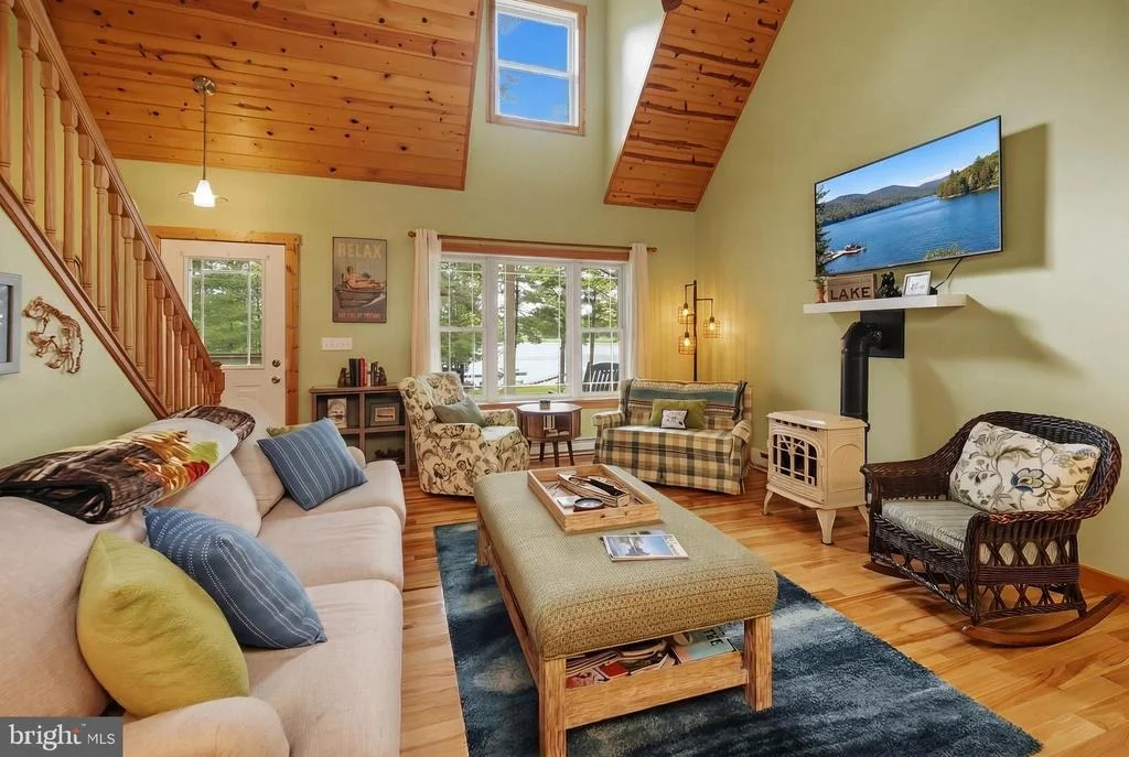 Photo of 96 WHISPERING WAY
