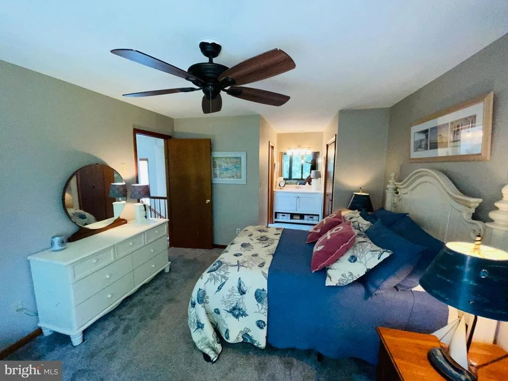 Photo of 31057 EDGEWATER DRIVE