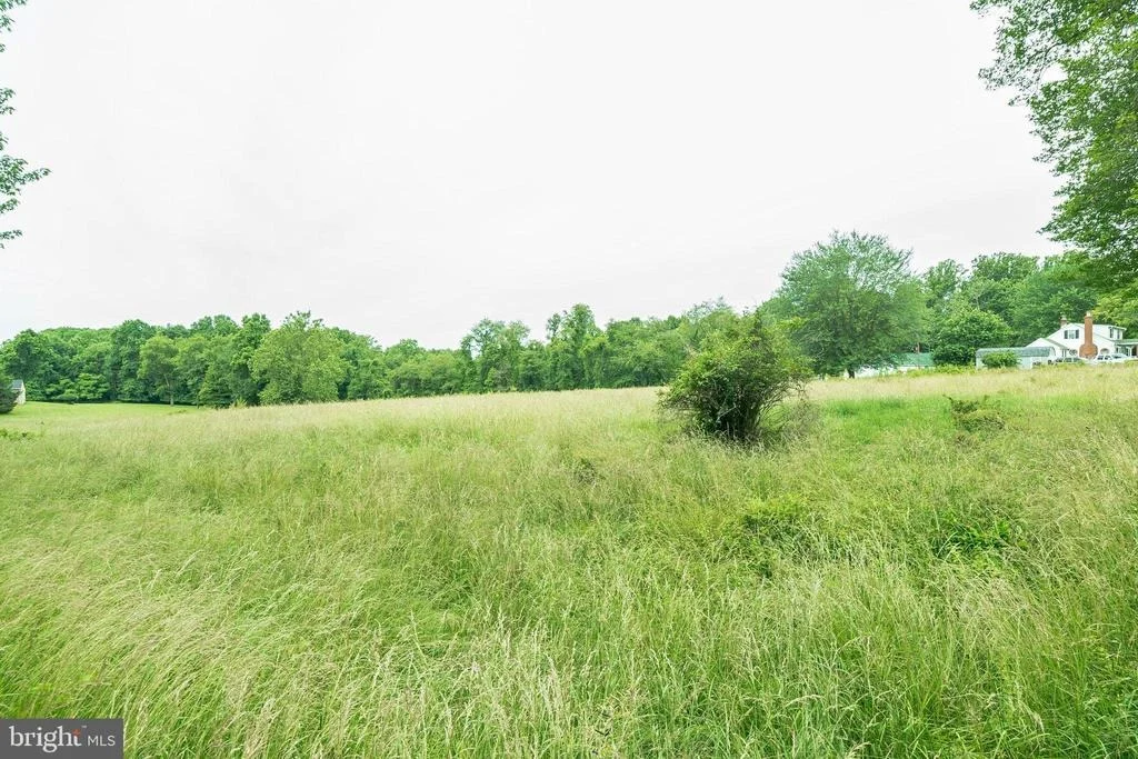 Photo of 401 BRYANTS NURSERY ROAD