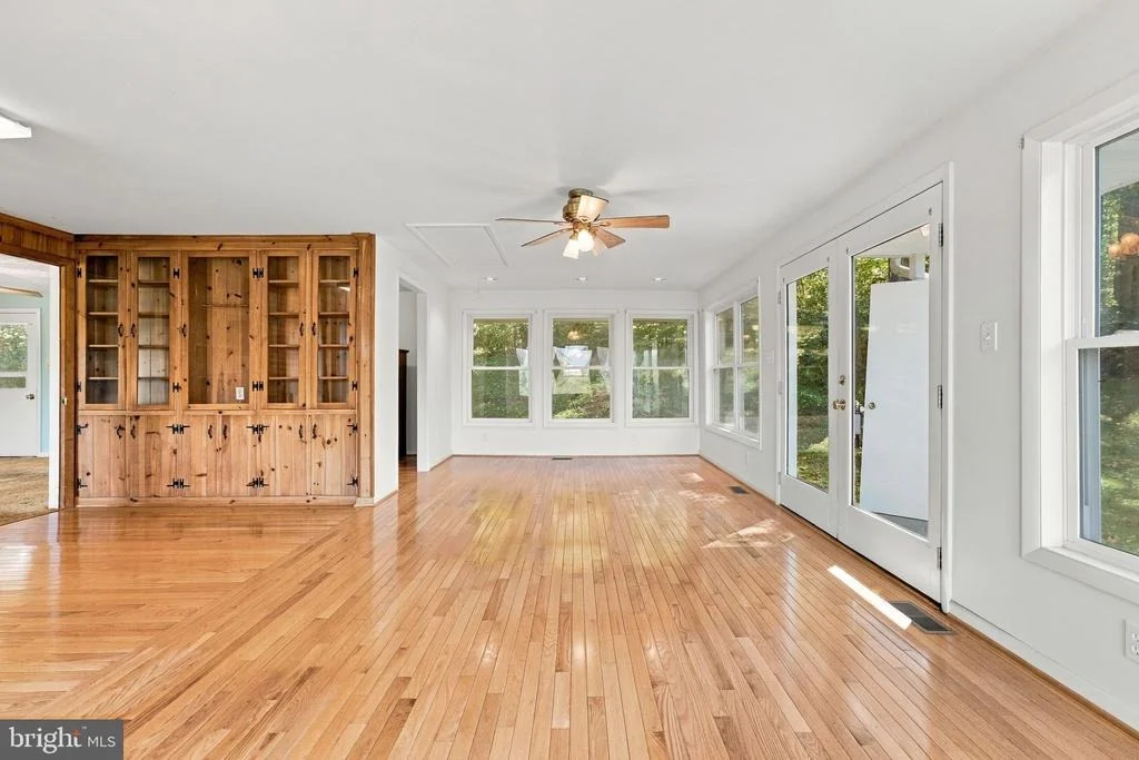 Photo of 9707 CREST HILL ROAD