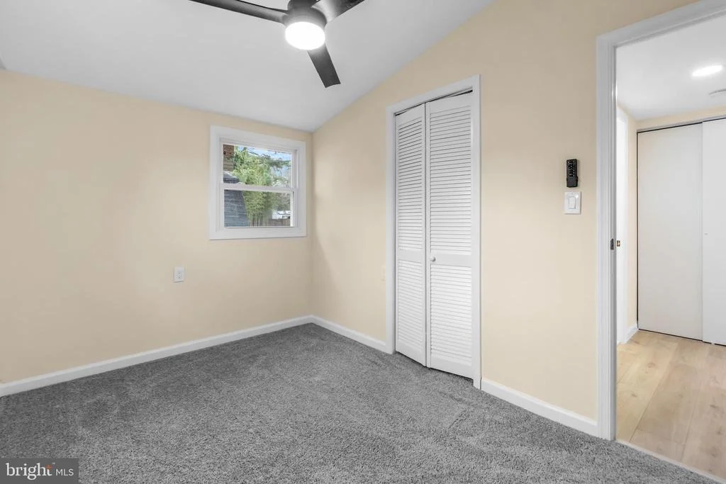 Photo of 3905 LOVE AVENUE