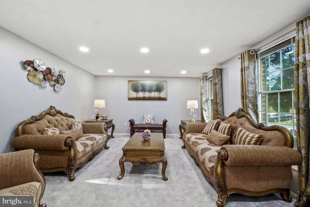 Photo of 1341 CROCKETT LANE