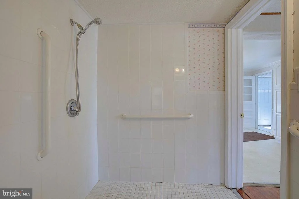 Photo of 14701 YORK ROAD