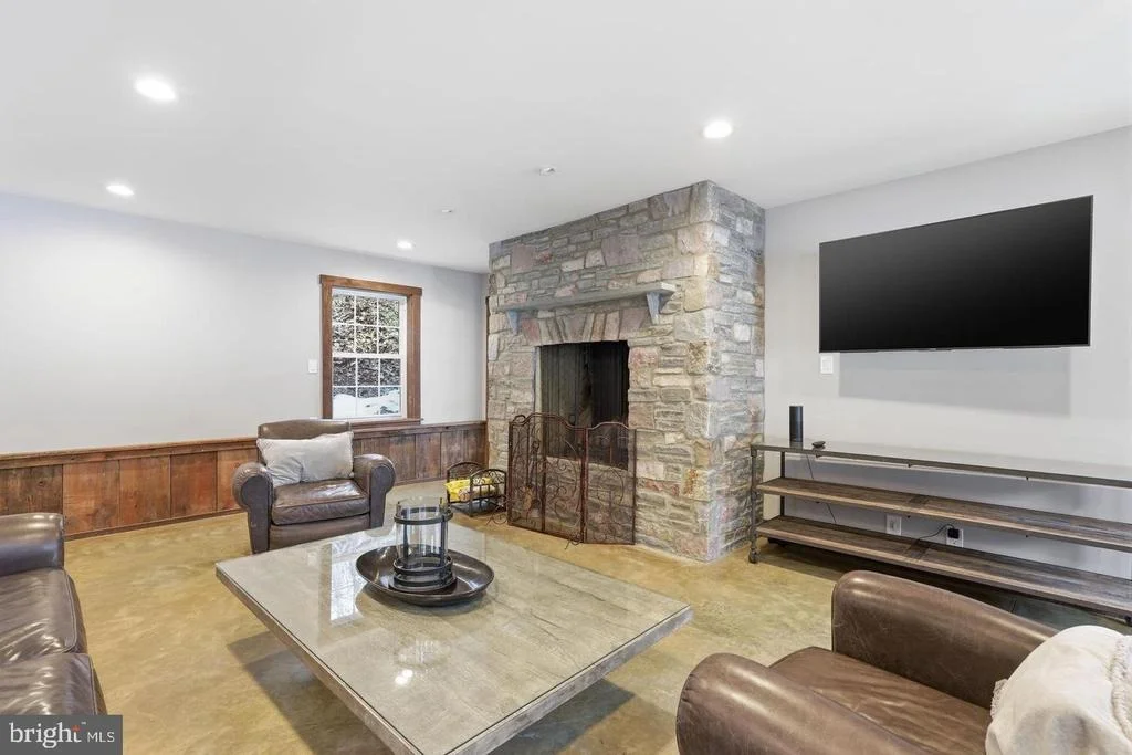 Photo of 3039 DURHAM ROAD