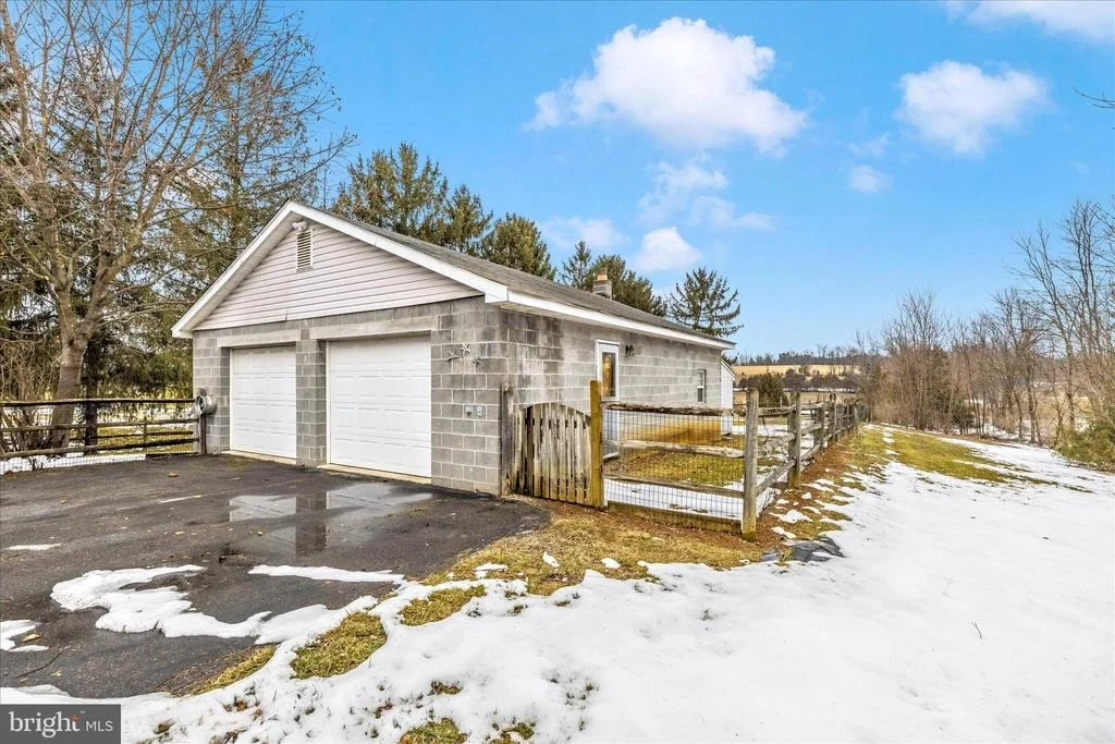 Photo of 14243 CEARFOSS PIKE
