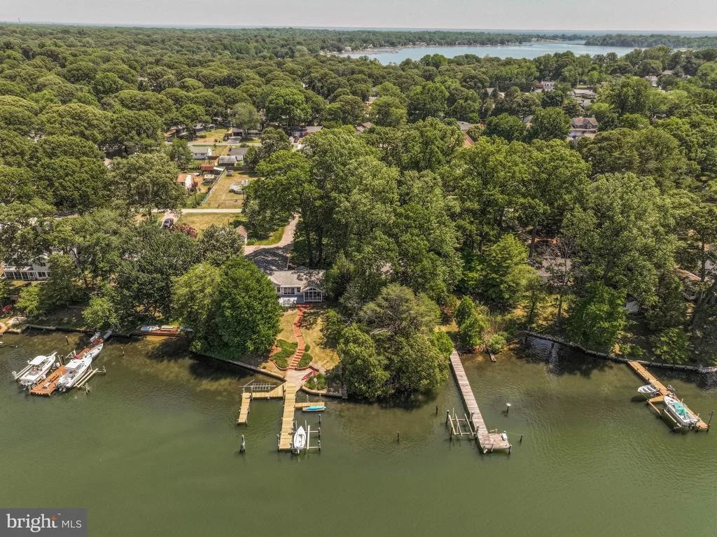 Photo of 528 GRAYS CREEK ROAD