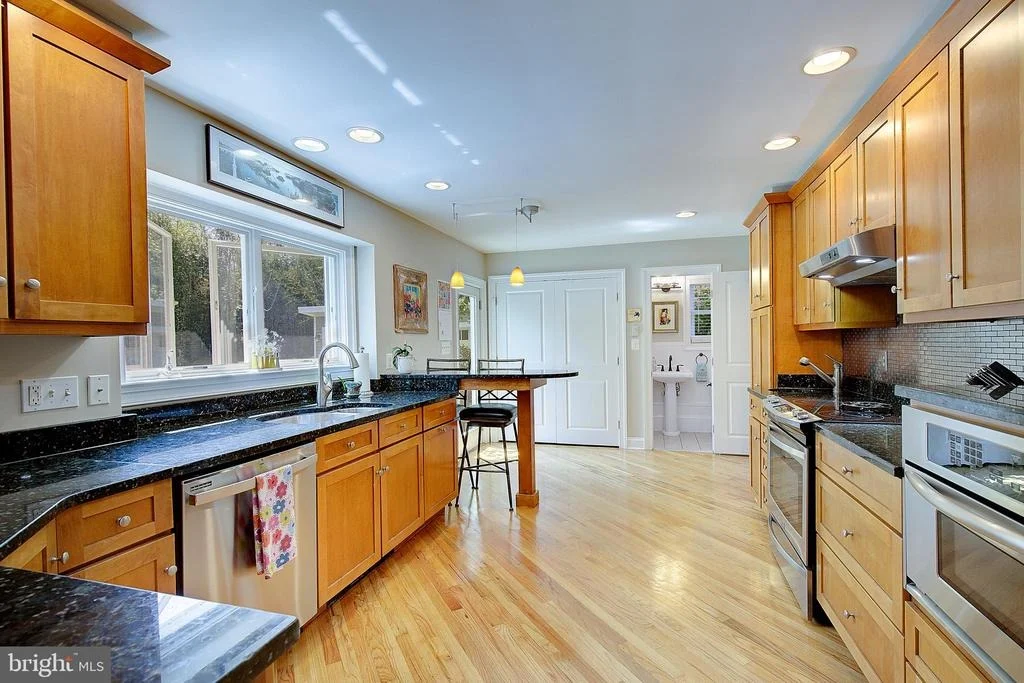 Photo of 2 ISAACS STREET