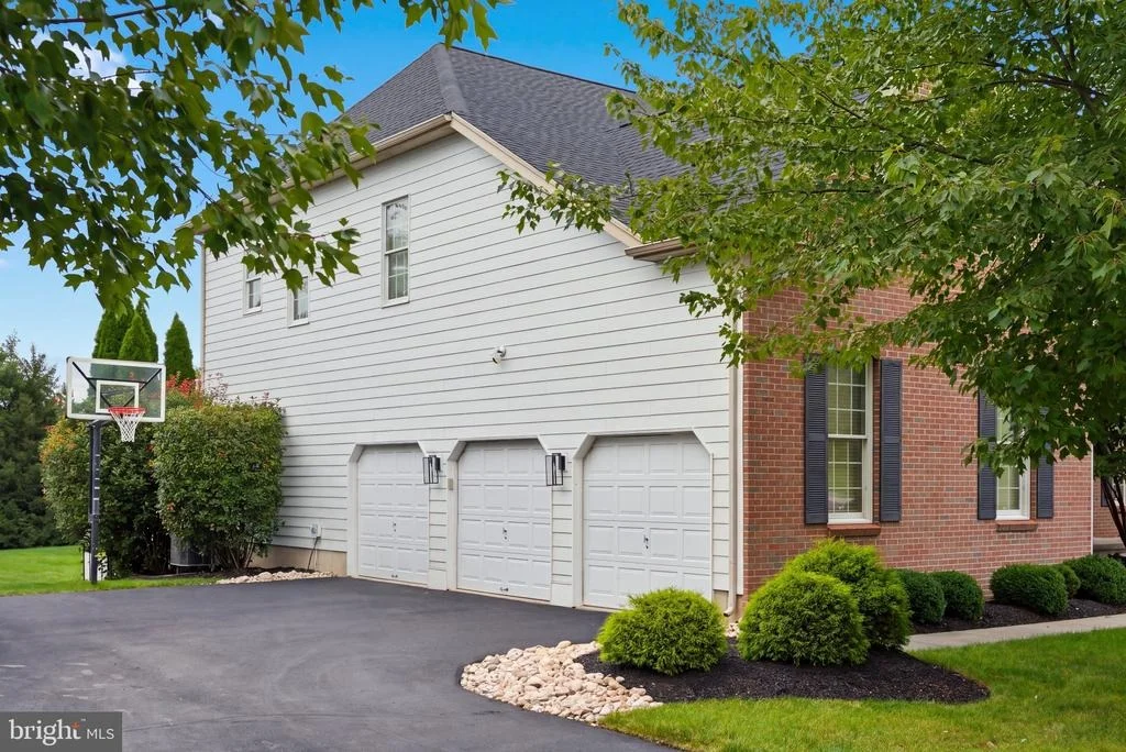 Photo of 25 DELANEY DRIVE