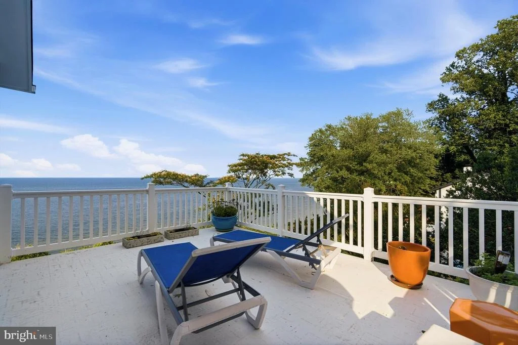 Photo of 5424 BEACH DRIVE