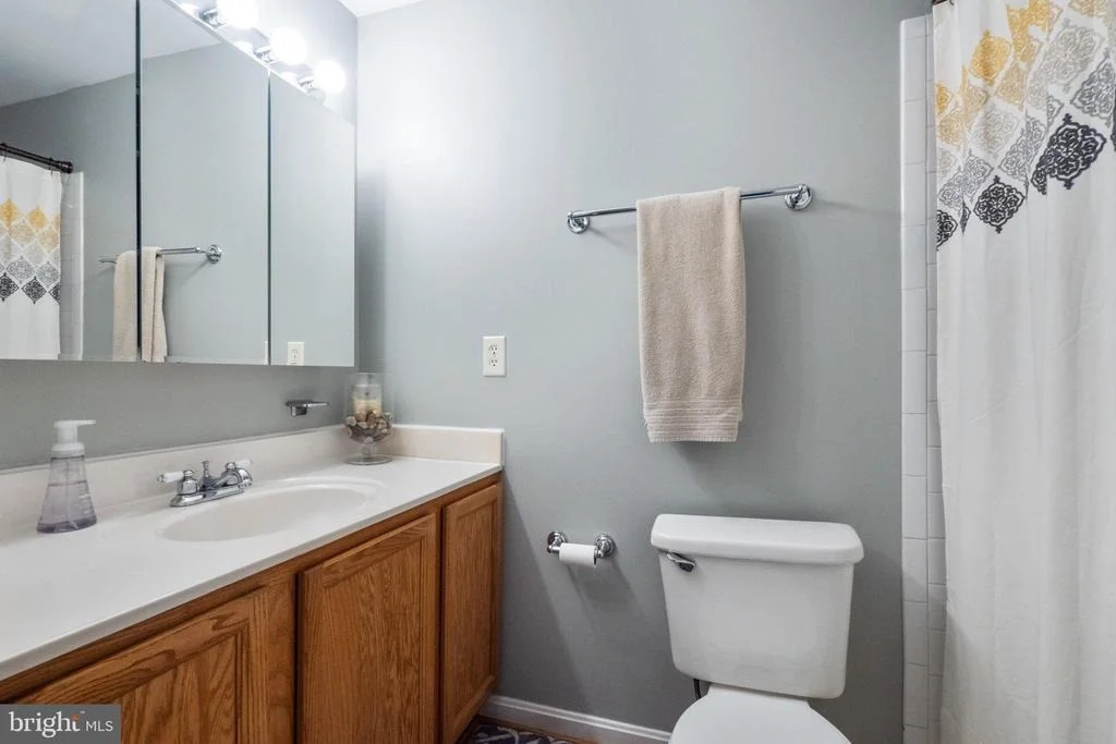 Photo of 3204 DEVONSHIRE ROAD