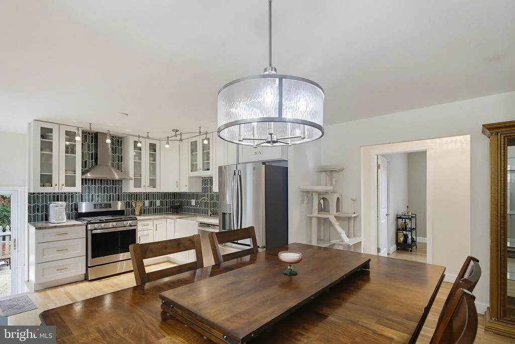 Photo of 1034 DONINGTON CIRCLE