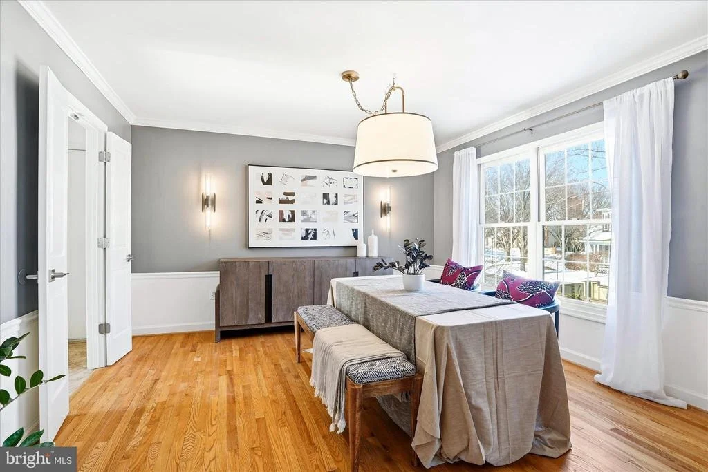 Photo of 2379 BEAR DEN ROAD