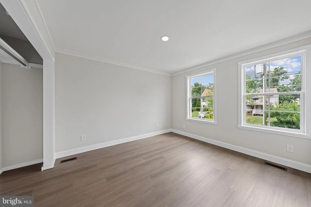 Photo of 6467 THIRD STREET