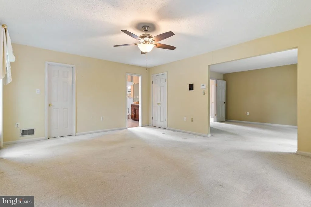 Photo of 100 ORIOLE LANE