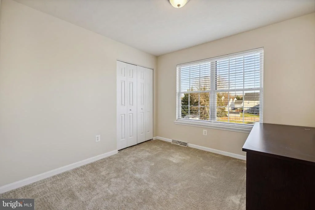 Photo of 4961 FARRINGDON COURT