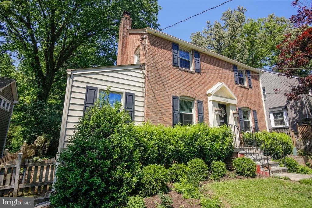 Photo of 10130 BROOKMOOR DRIVE