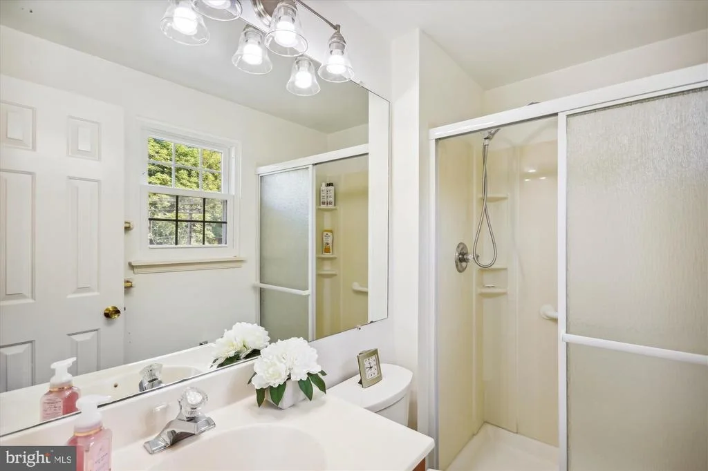 Photo of 927 POINTER RIDGE DRIVE