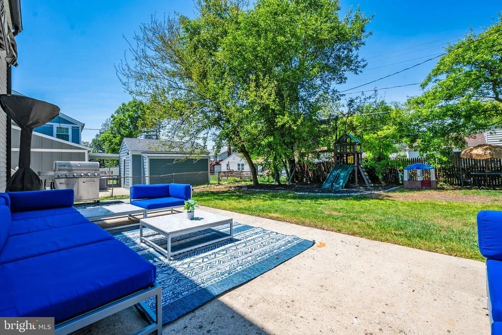 Photo of 4202 MINSTRELL LANE