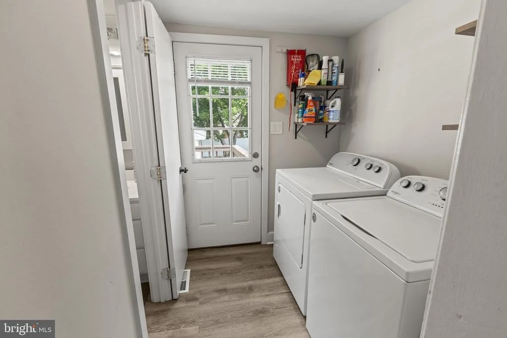 Photo of 425 FLORENCE AVENUE