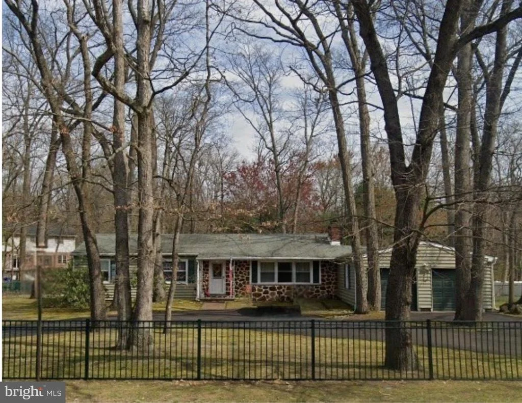 Photo of 803 KRESSON ROAD
