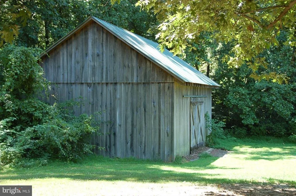 Photo of 7721 FLINT HILL ROAD