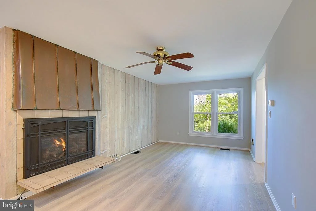 Photo of 349 ARBUTUS DRIVE
