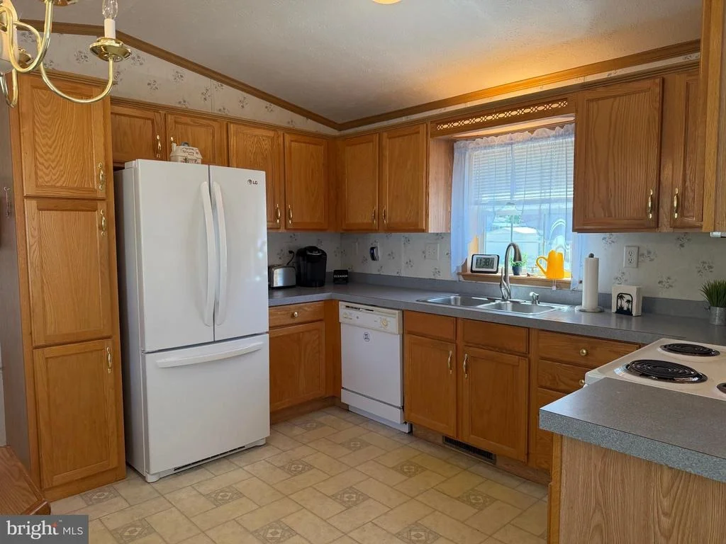 Photo of 21 BLUEBIRD LN