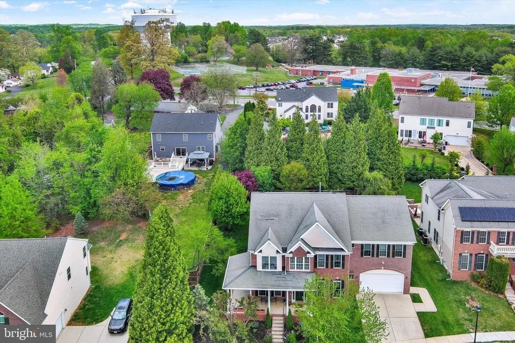 Photo of 5200 SCENIC DRIVE